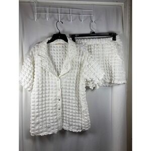 New In Women White Popcorn Bubble Texture Shirt and Shorts 2 Piece Set L